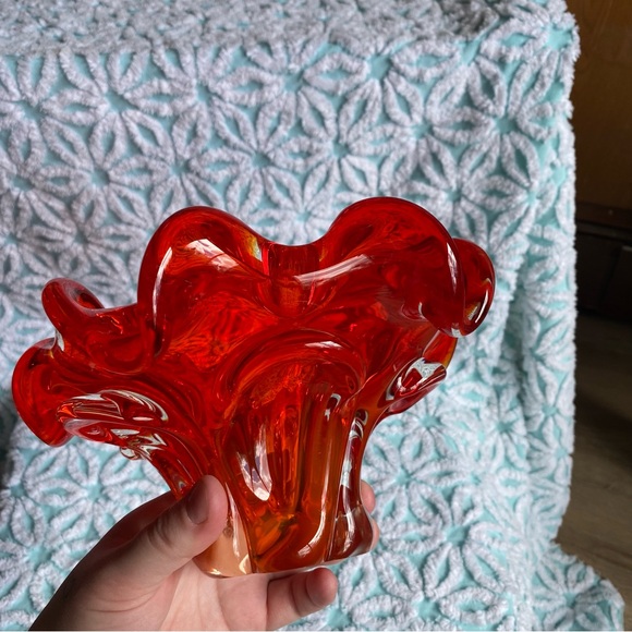 Vintage Art glass ruffle edge candy dish red orange chalet style glass MCM - Picture 4 of 9